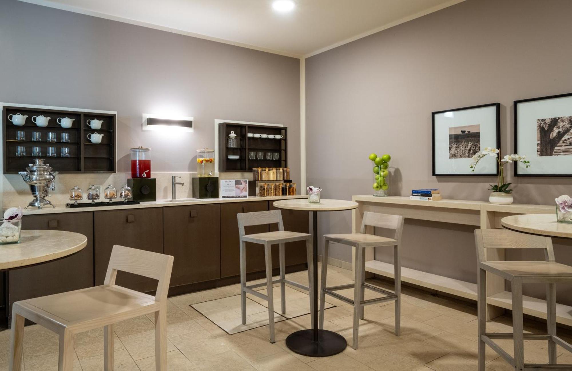 Leonardo Hotel Lago Di Garda - Wellness And Spa 라찌제 외부 사진