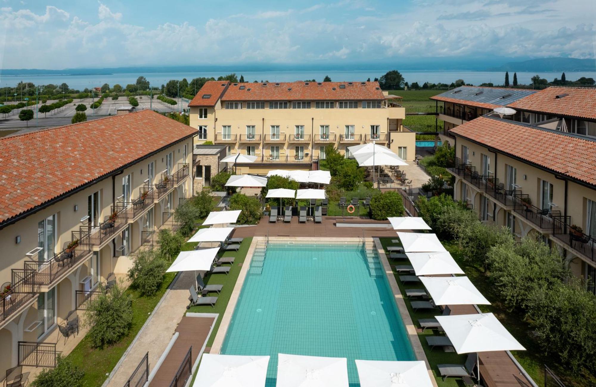 Leonardo Hotel Lago Di Garda - Wellness And Spa 라찌제 외부 사진
