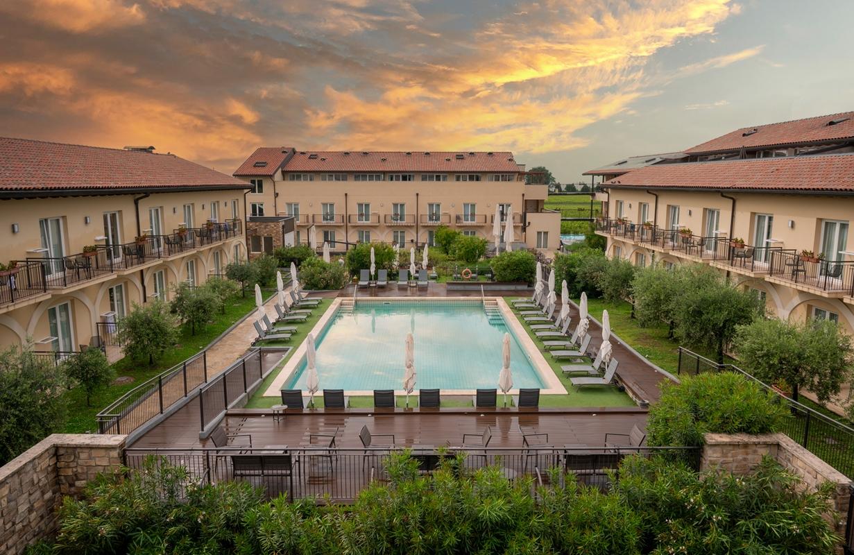 Leonardo Hotel Lago Di Garda - Wellness And Spa 라찌제 외부 사진