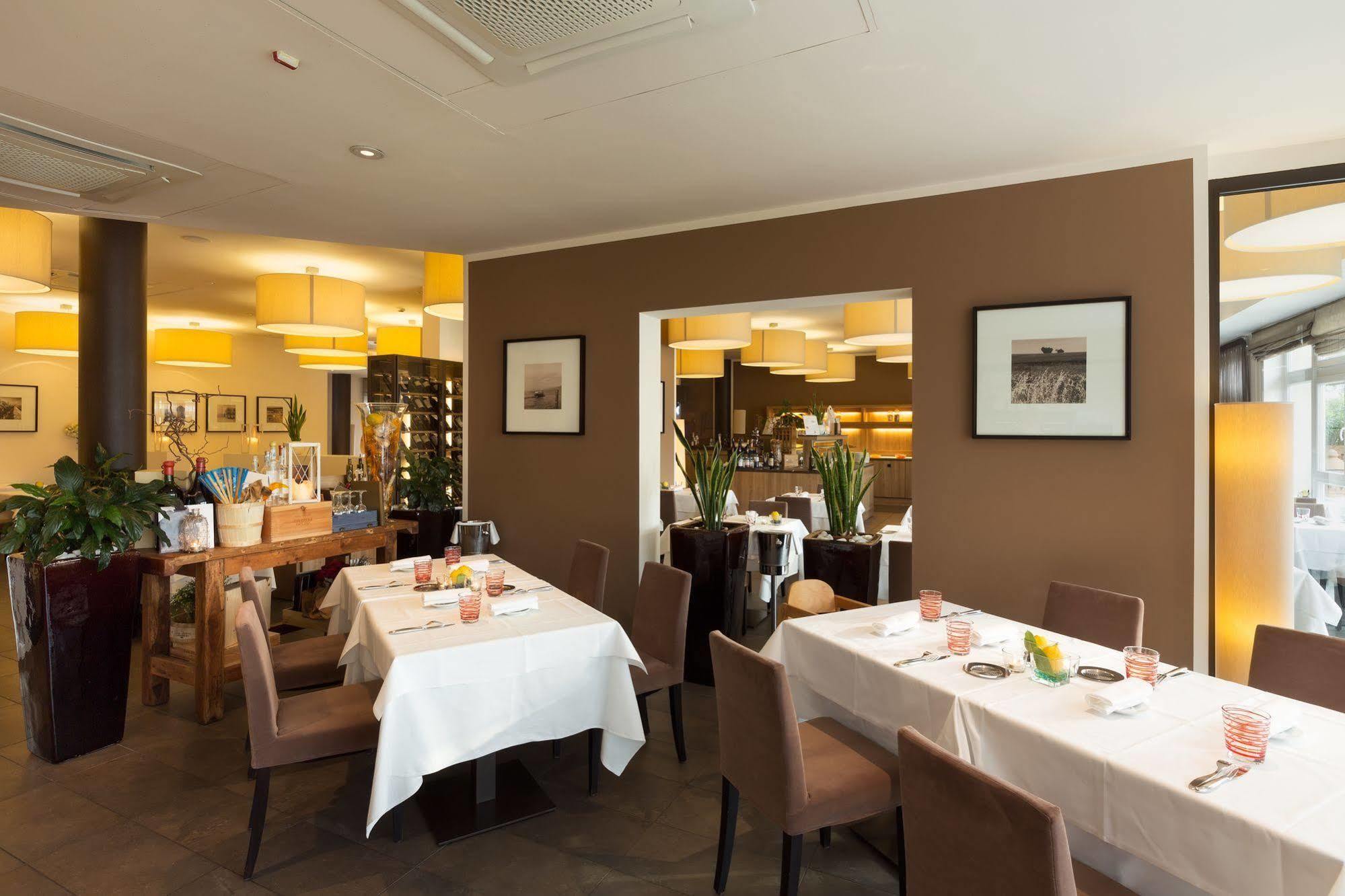 Leonardo Hotel Lago Di Garda - Wellness And Spa 라찌제 외부 사진